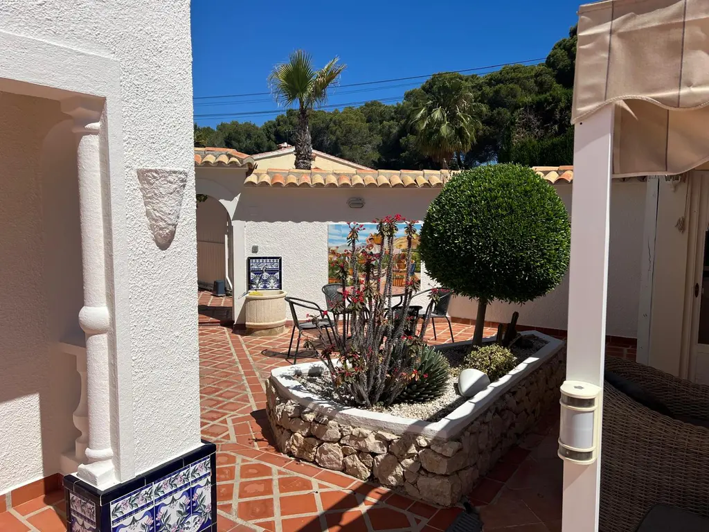 Calle Montblanc 1 , MORAIRA