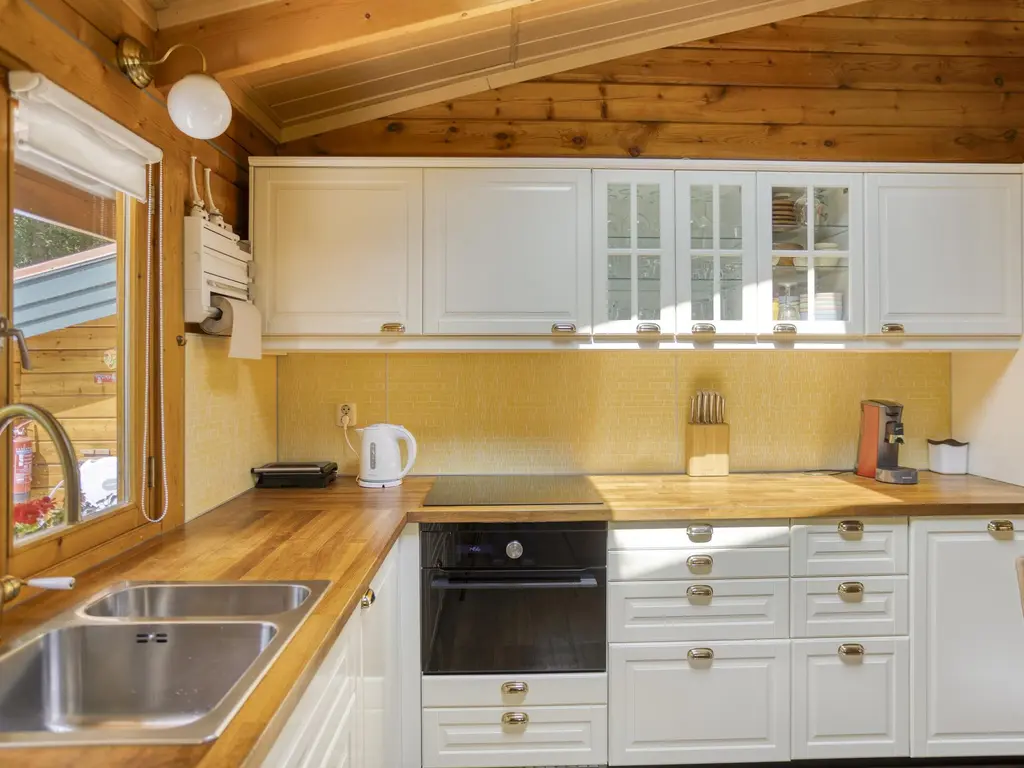 De Stille Wille 278, OOST WEST EN MIDDELBEERS