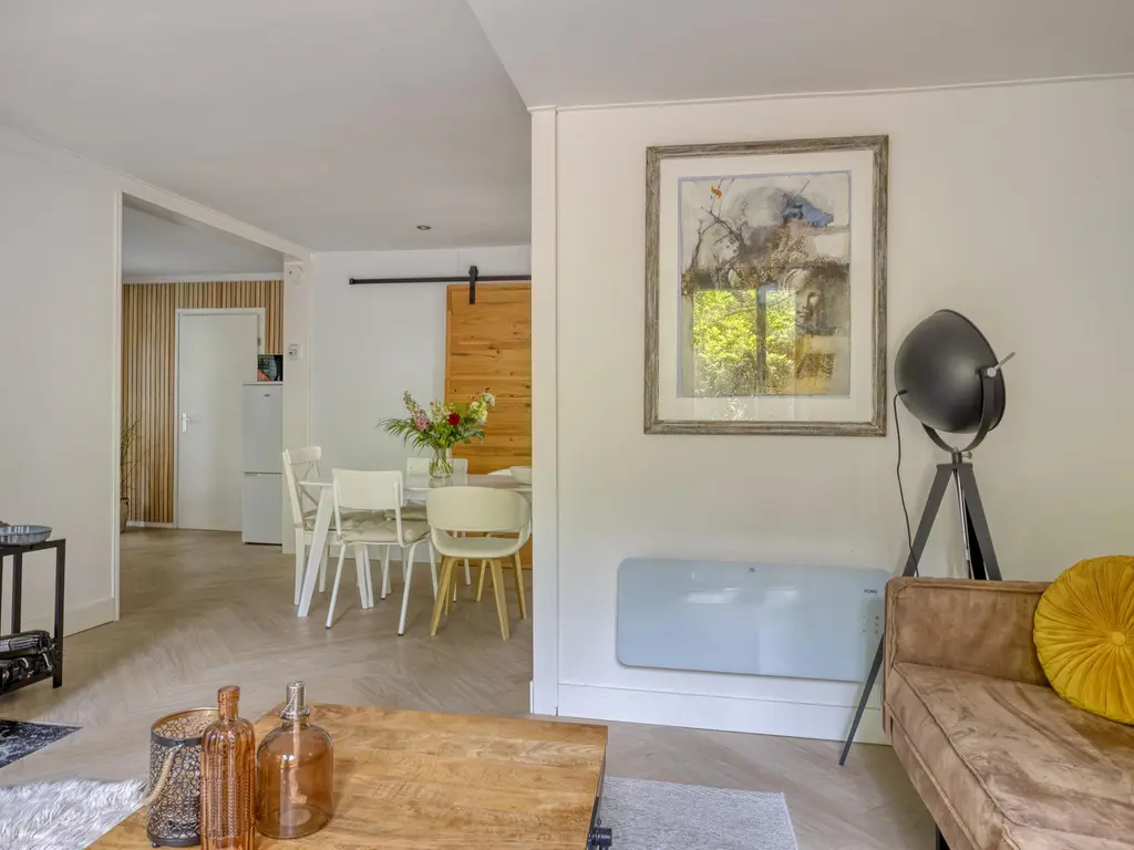 De Stille Wille 49, OOST WEST EN MIDDELBEERS