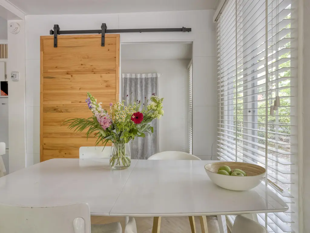 De Stille Wille 49, OOST WEST EN MIDDELBEERS