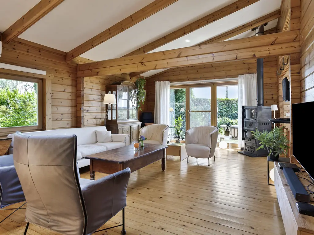 De Stille Wille 317, OOST WEST EN MIDDELBEERS