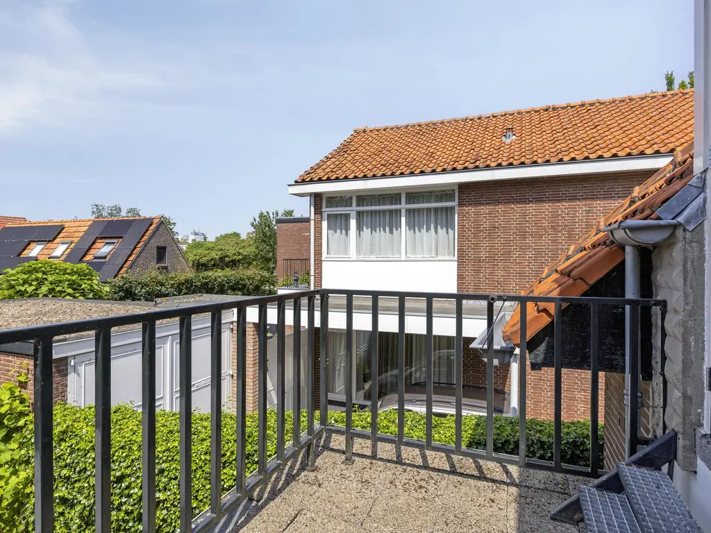 Floris V-laan 27, WAALWIJK