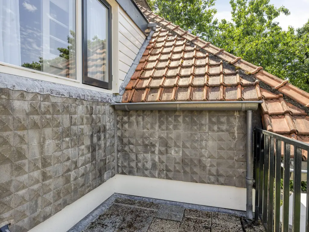 Floris V-laan 27, WAALWIJK