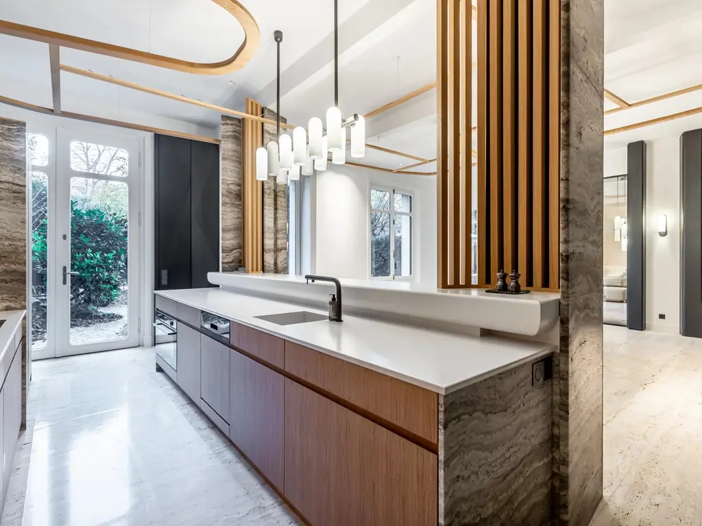 55 Av. Foch , PARIJS