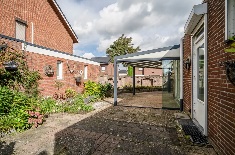Gouverneur Houbenstraat 40