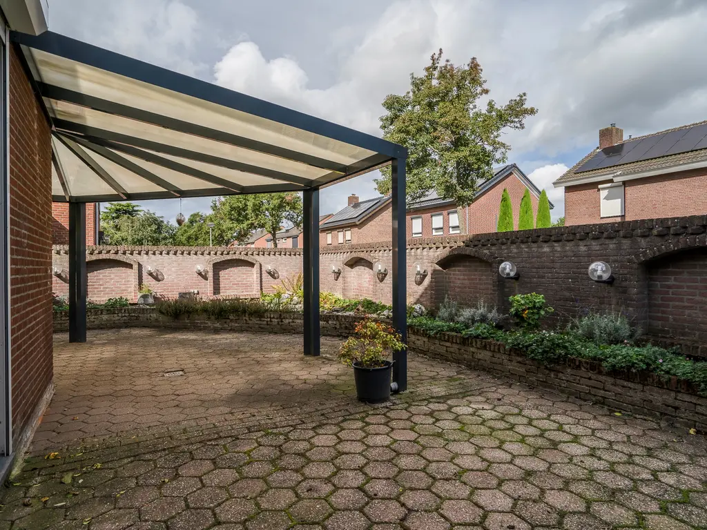 Gouverneur Houbenstraat 40, Stevensweert