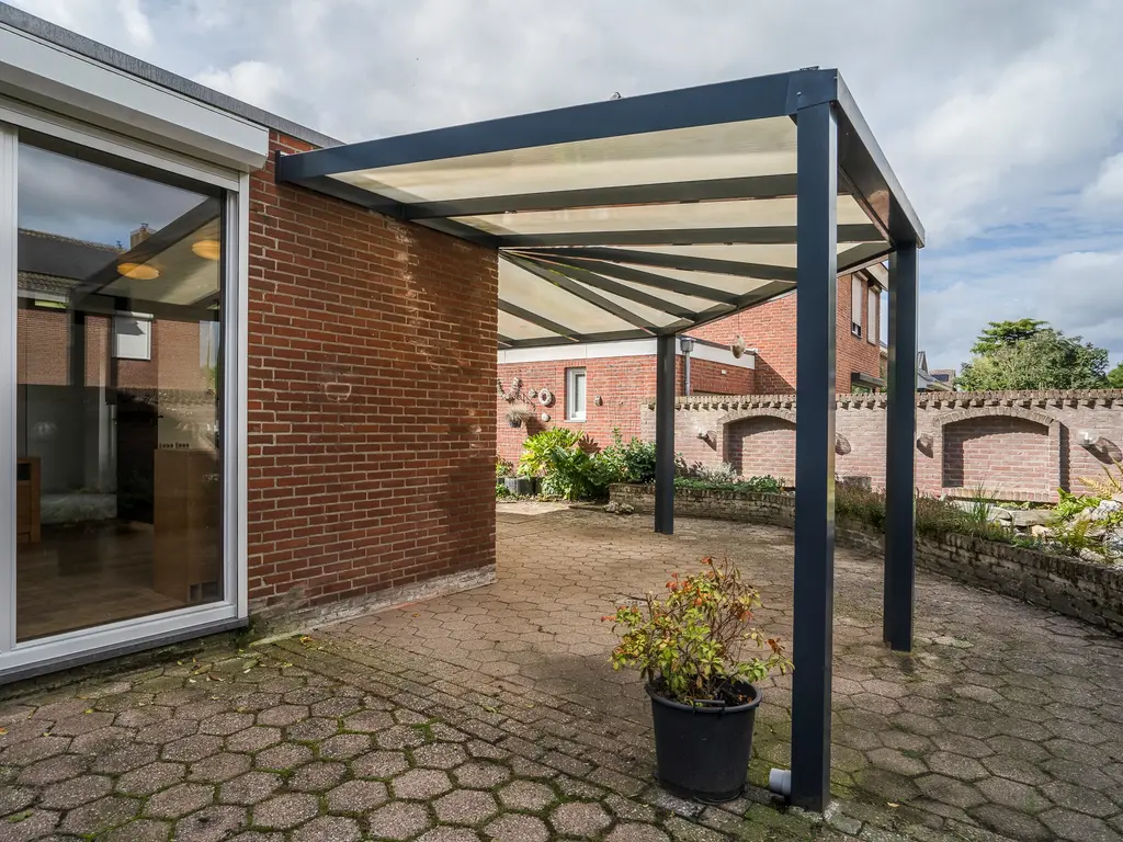 Gouverneur Houbenstraat 40, Stevensweert