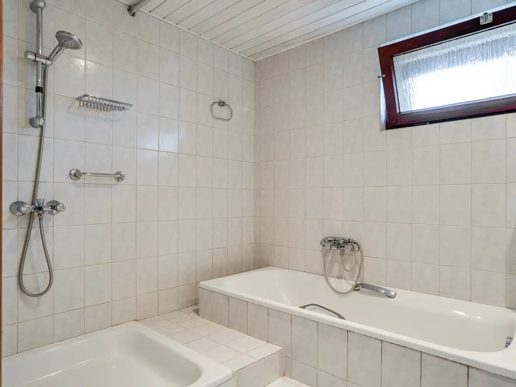 Gouverneur Houbenstraat 40, Stevensweert