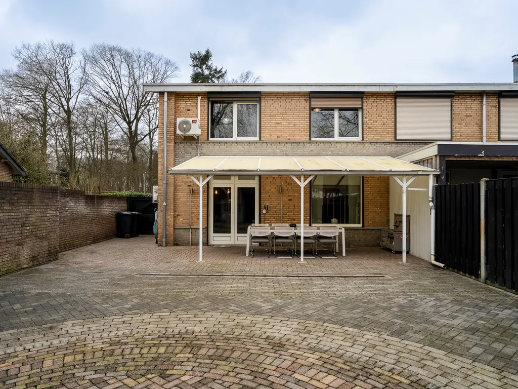 Sint Camillusstraat 25, Roermond