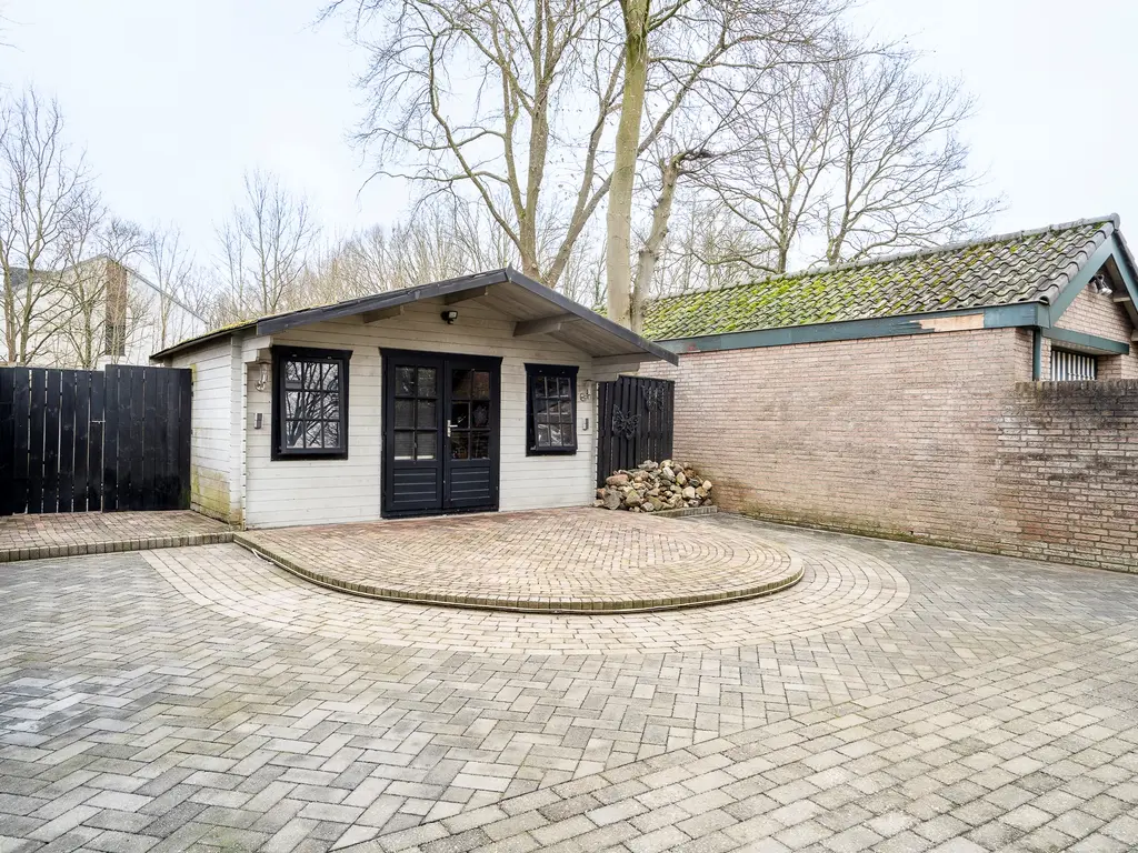 Sint Camillusstraat 25, Roermond