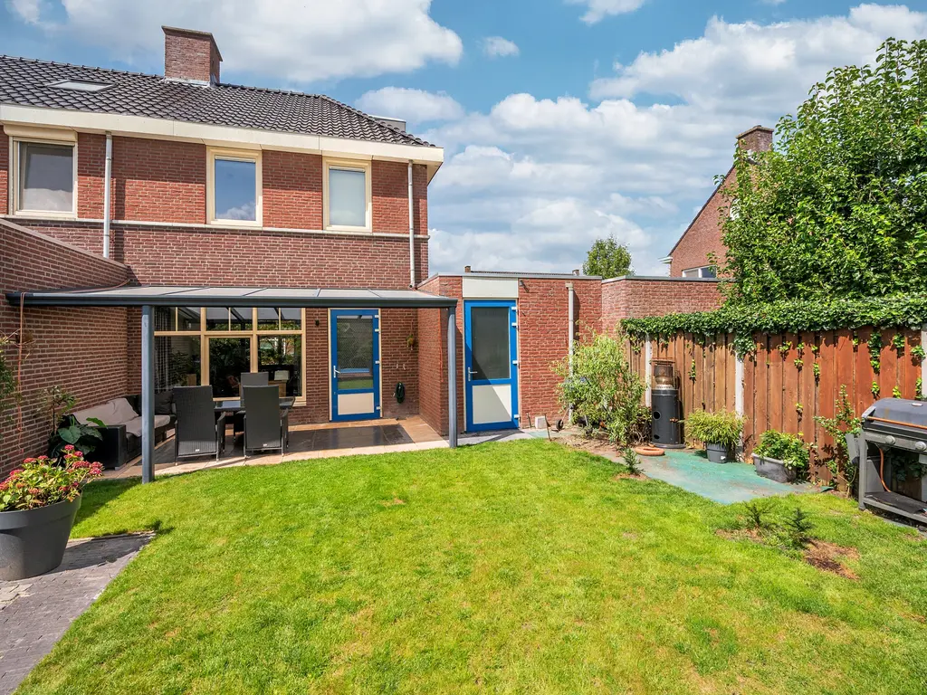 Rijtakker 40, Meijel