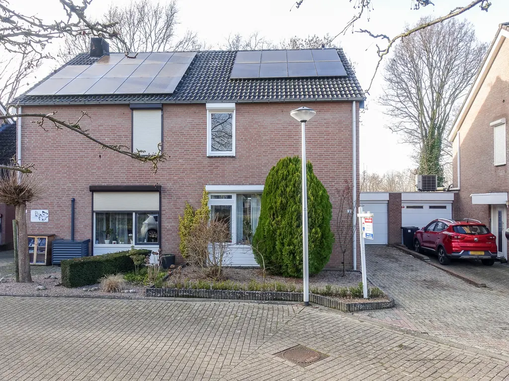 Maria van Bourgondiëstraat 16, Sittard