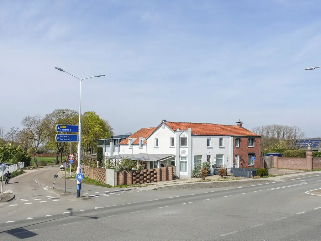 Rijksweg Zuid 78, Echt