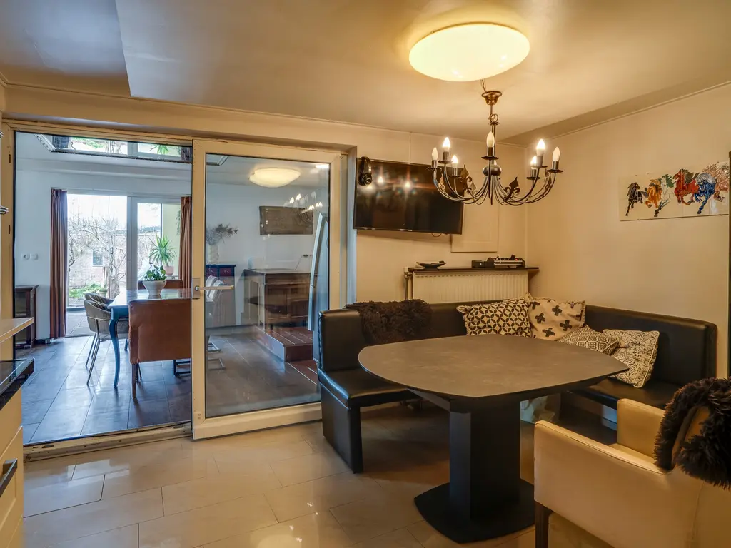 Rijksweg Zuid 78, Echt