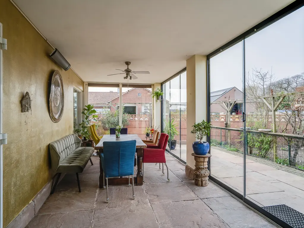 Rijksweg Zuid 78, Echt