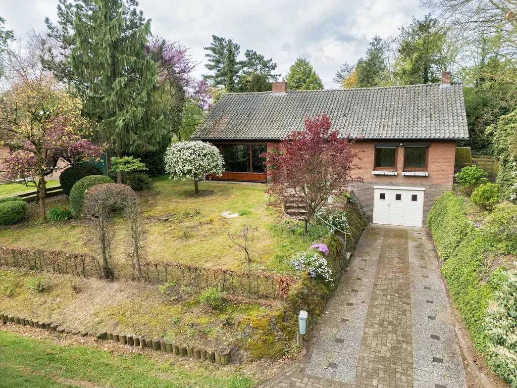 Roermondseweg 82, Haelen