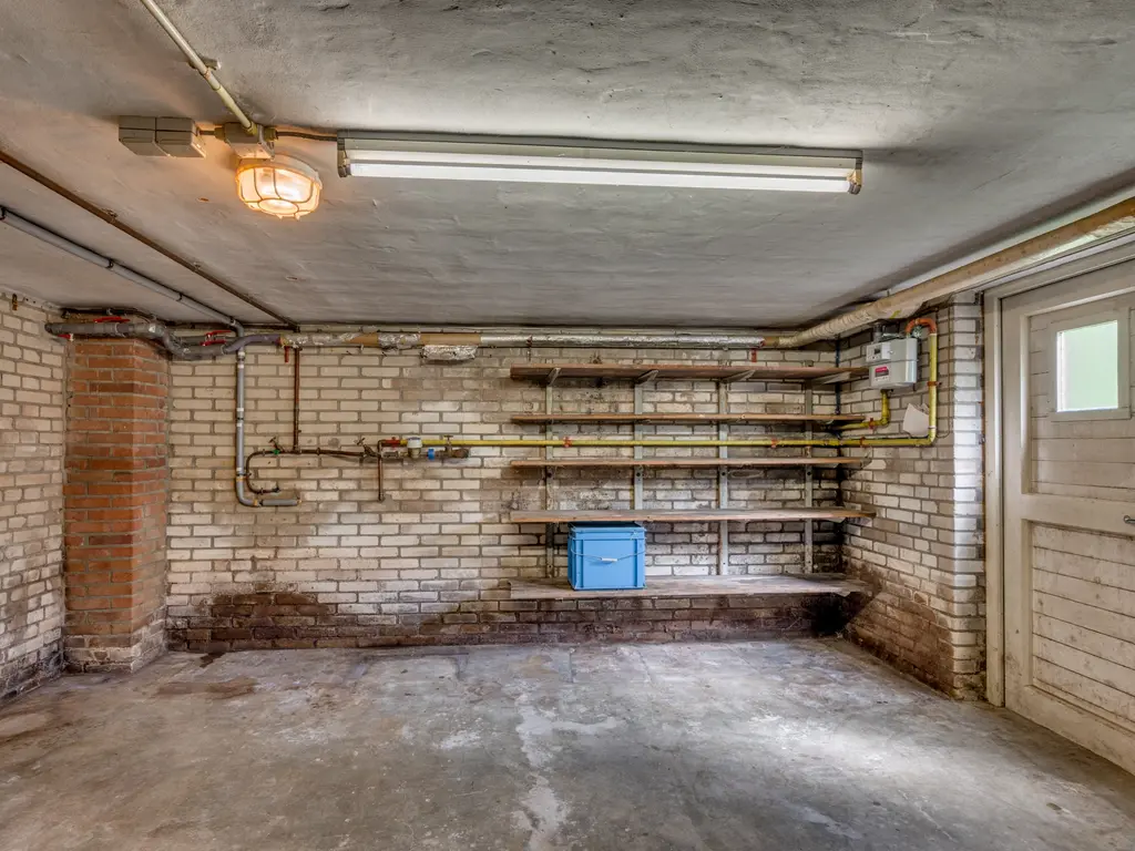 Roermondseweg 82, Haelen