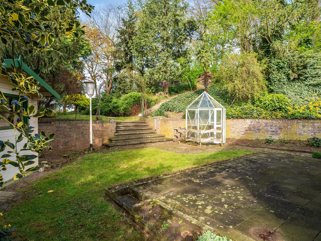 Roermondseweg 82, Haelen