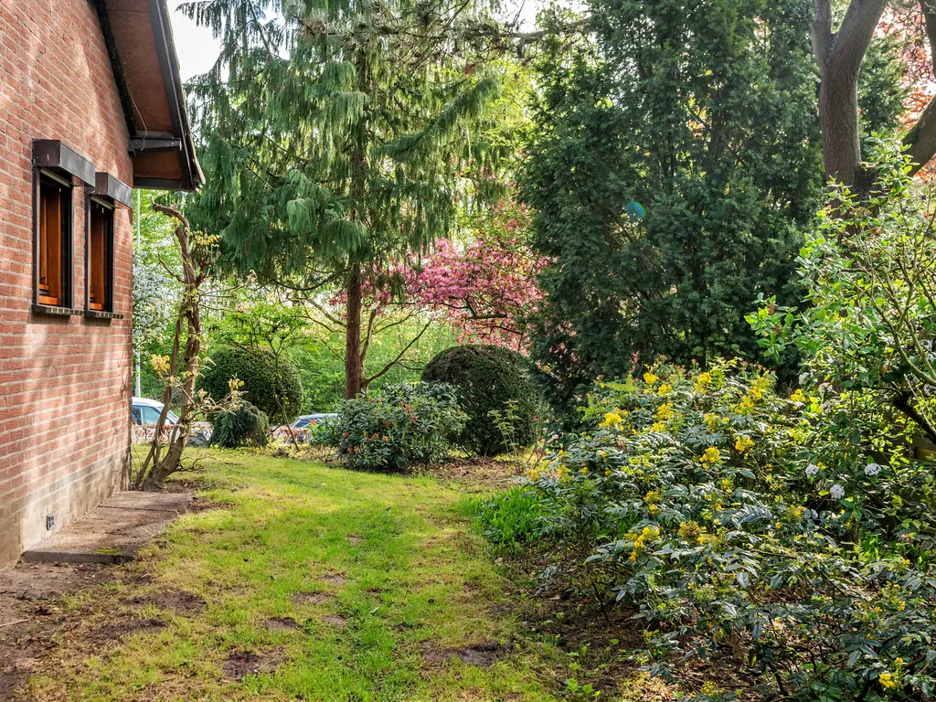 Roermondseweg 82, Haelen