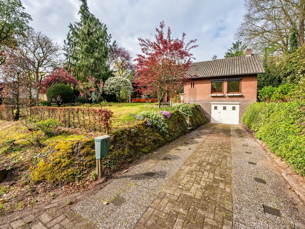 Roermondseweg 82, Haelen