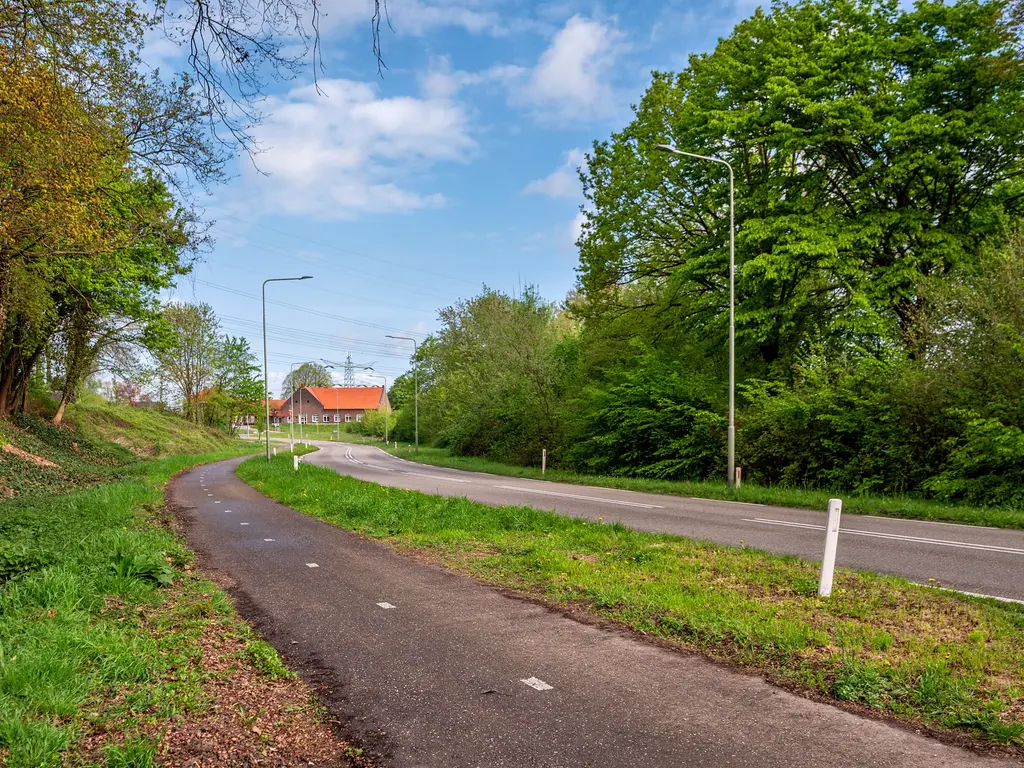 Roermondseweg 82, Haelen