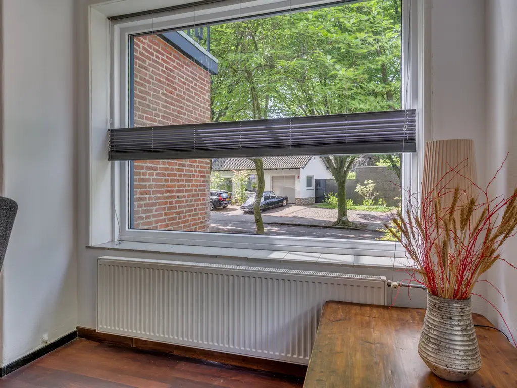 Le Bron De Vexelastraat 2, Roermond