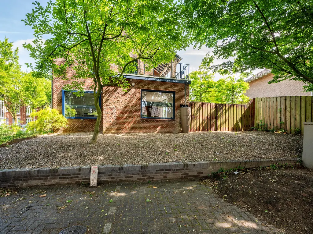 Le Bron De Vexelastraat 2, Roermond