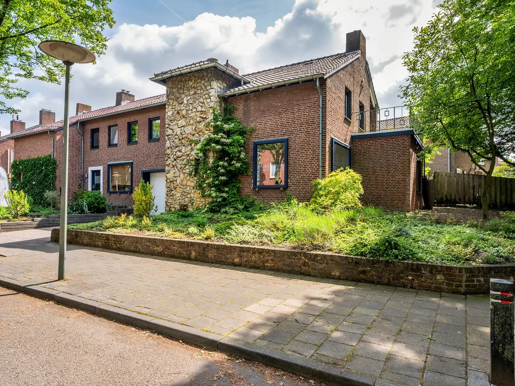 Le Bron De Vexelastraat 2, Roermond