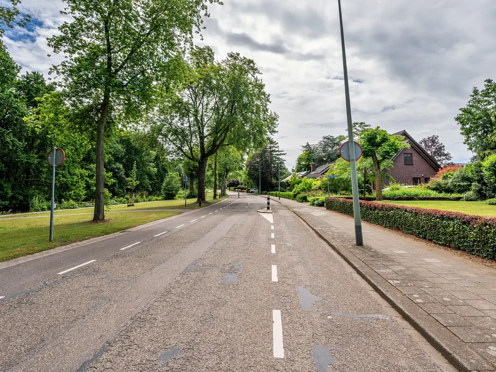 Kerkeveldlaan 15, Roermond