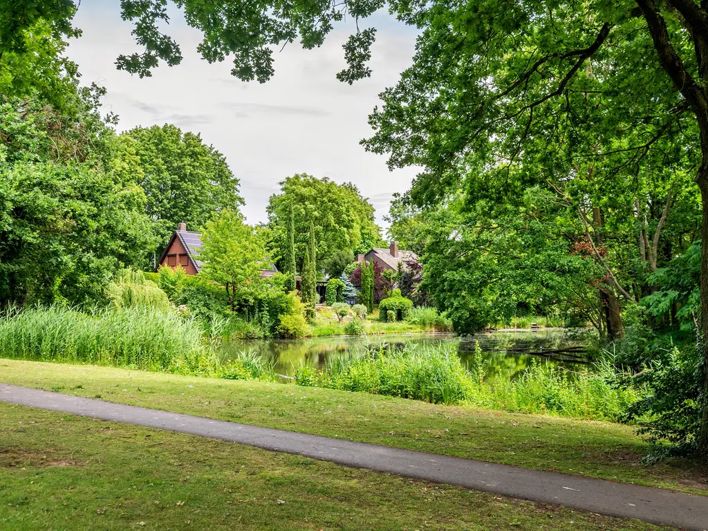 Kerkeveldlaan 15, Roermond