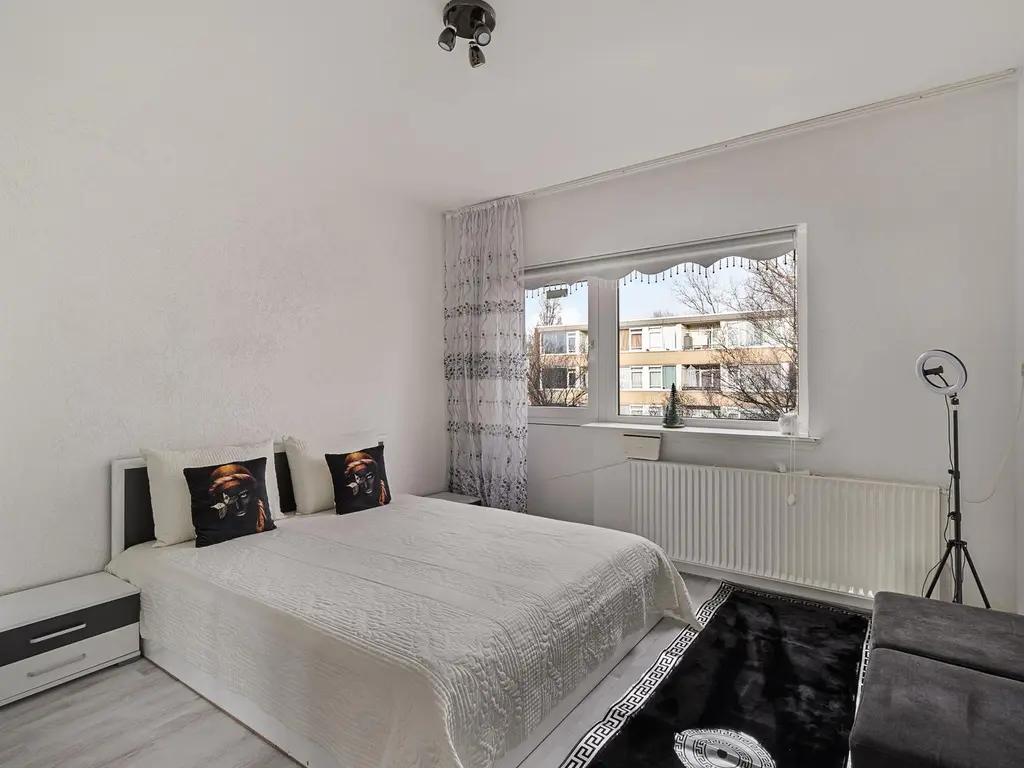 Linnaeusstraat 230, Zaandam