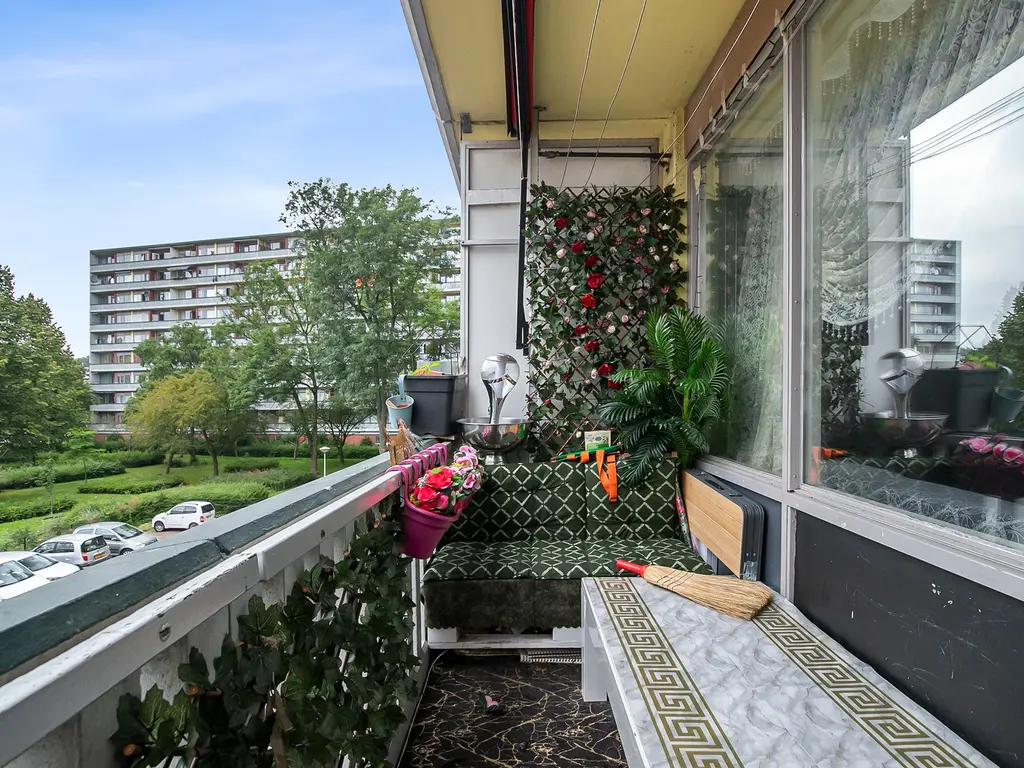 Osdorper Ban 81, AMSTERDAM