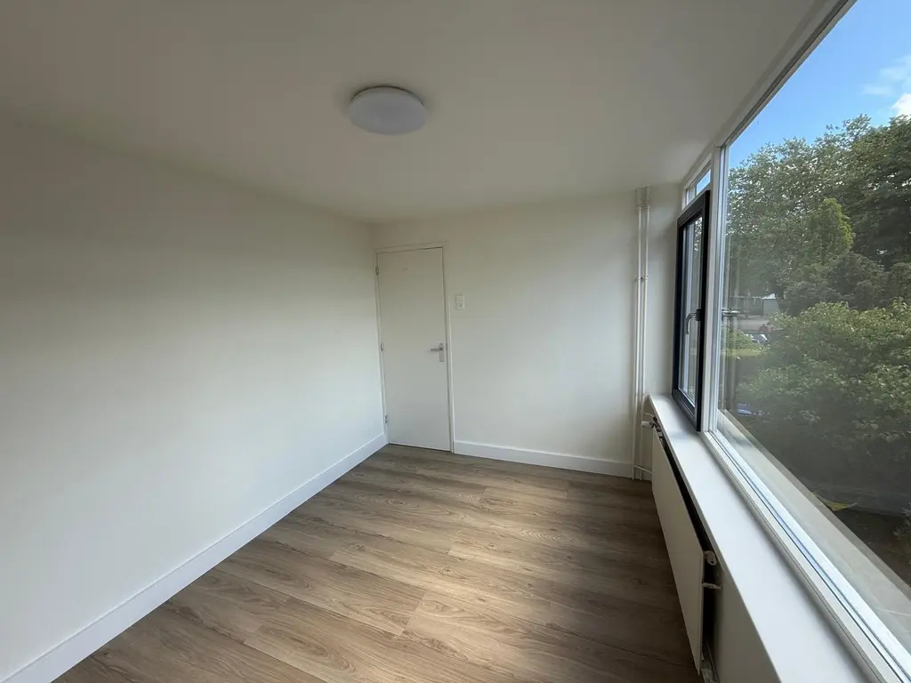 Leverkruidweg 46, ZAANDAM