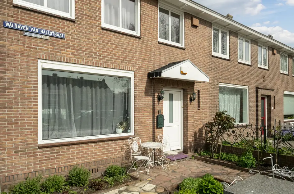 Walraven van Hallstraat 11