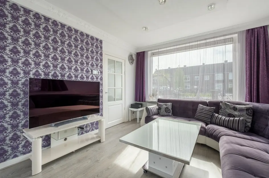 Walraven van Hallstraat 11