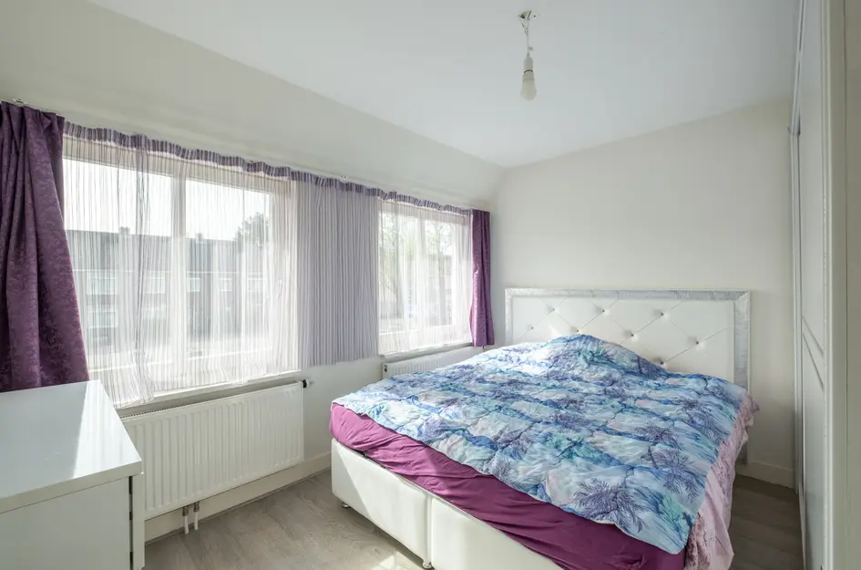 Walraven van Hallstraat 11