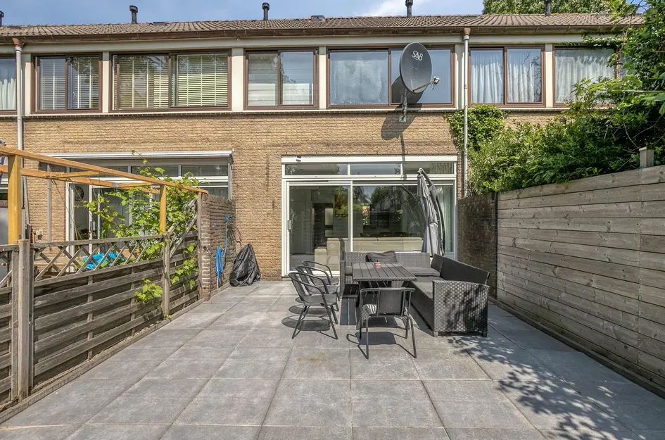 Hoekerstraat 10