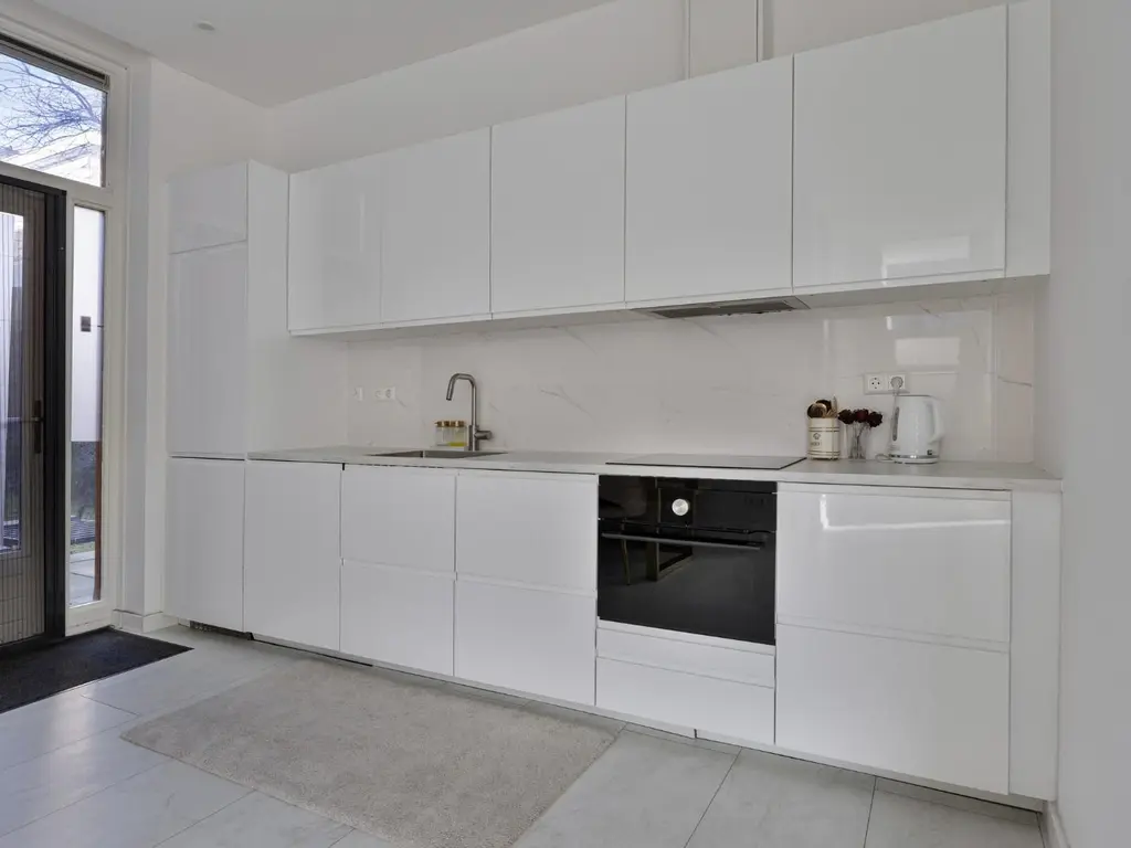 Albardagracht 100, AMSTERDAM