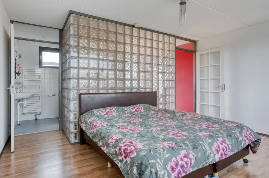 Tahitistraat 16