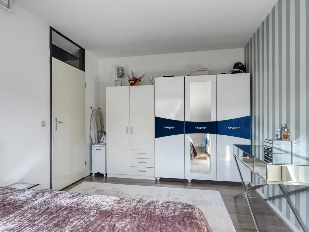 J. Calsstraat 4, AMSTERDAM