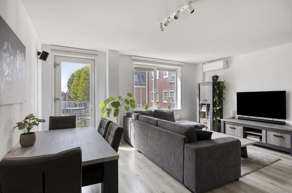 Hoofdweg 676J