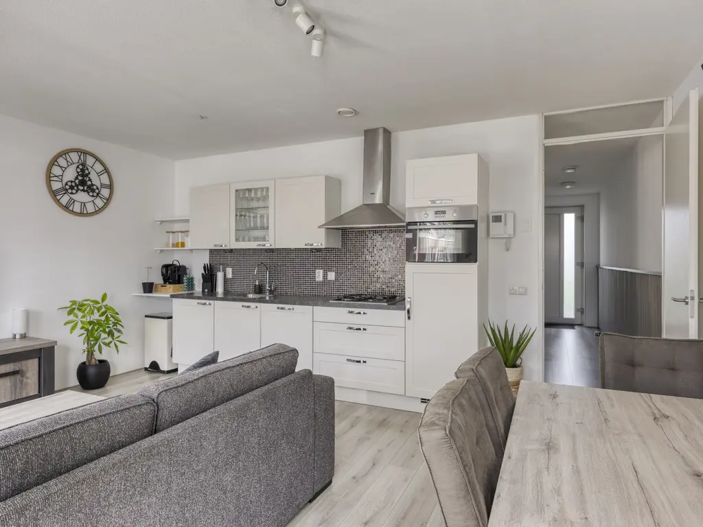 Hoofdweg 676J, HOOFDDORP