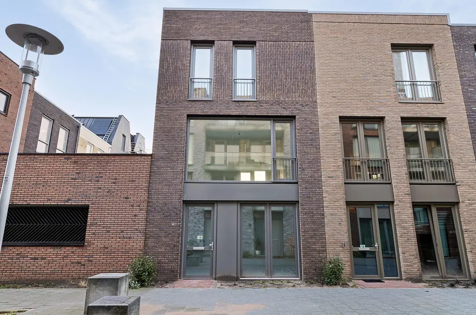 Corry Tendeloostraat 18