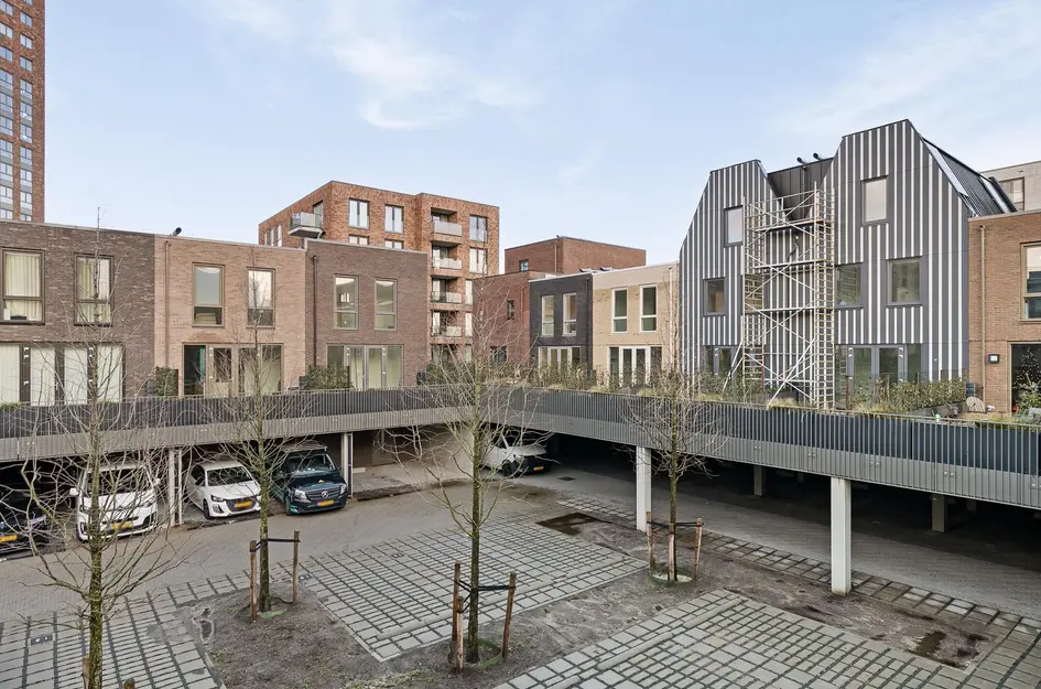 Corry Tendeloostraat 18