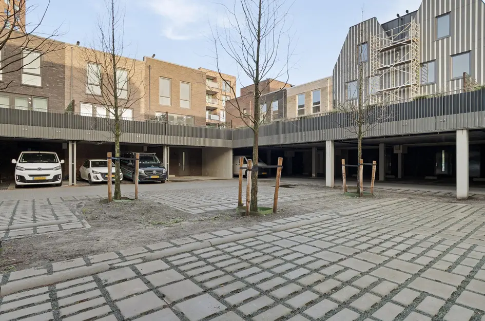 Corry Tendeloostraat 18