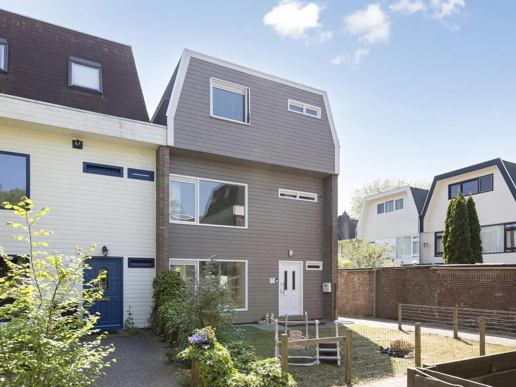 Hoefbladweg 15, Zaandam