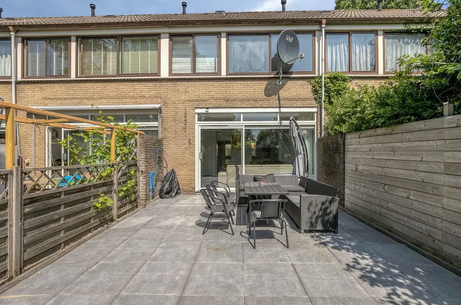Hoekerstraat 10