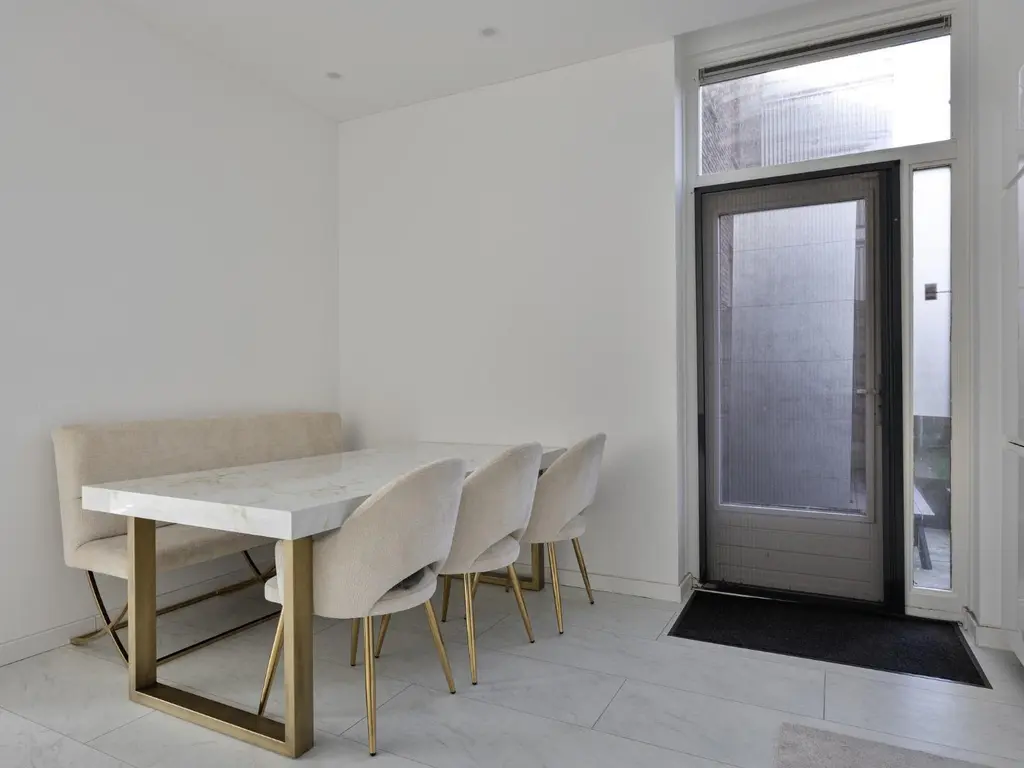 Albardagracht 100, Amsterdam