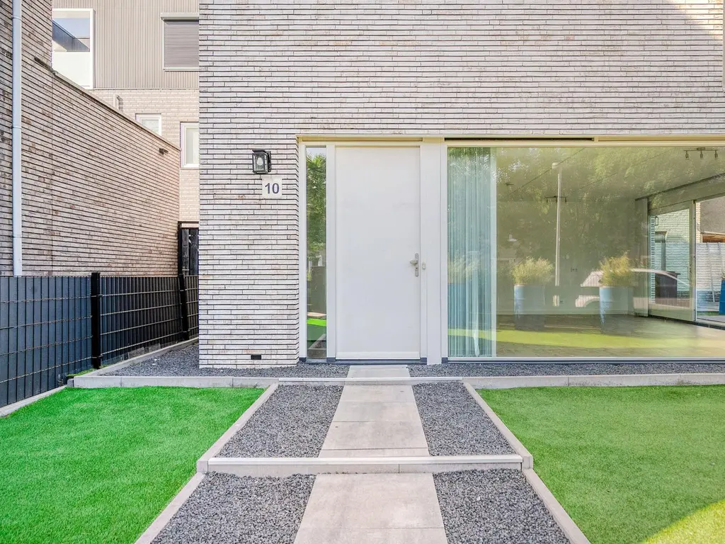 Hectorsingel 10, Almere