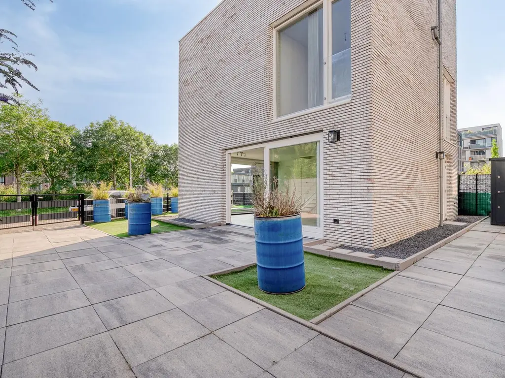 Hectorsingel 10, Almere